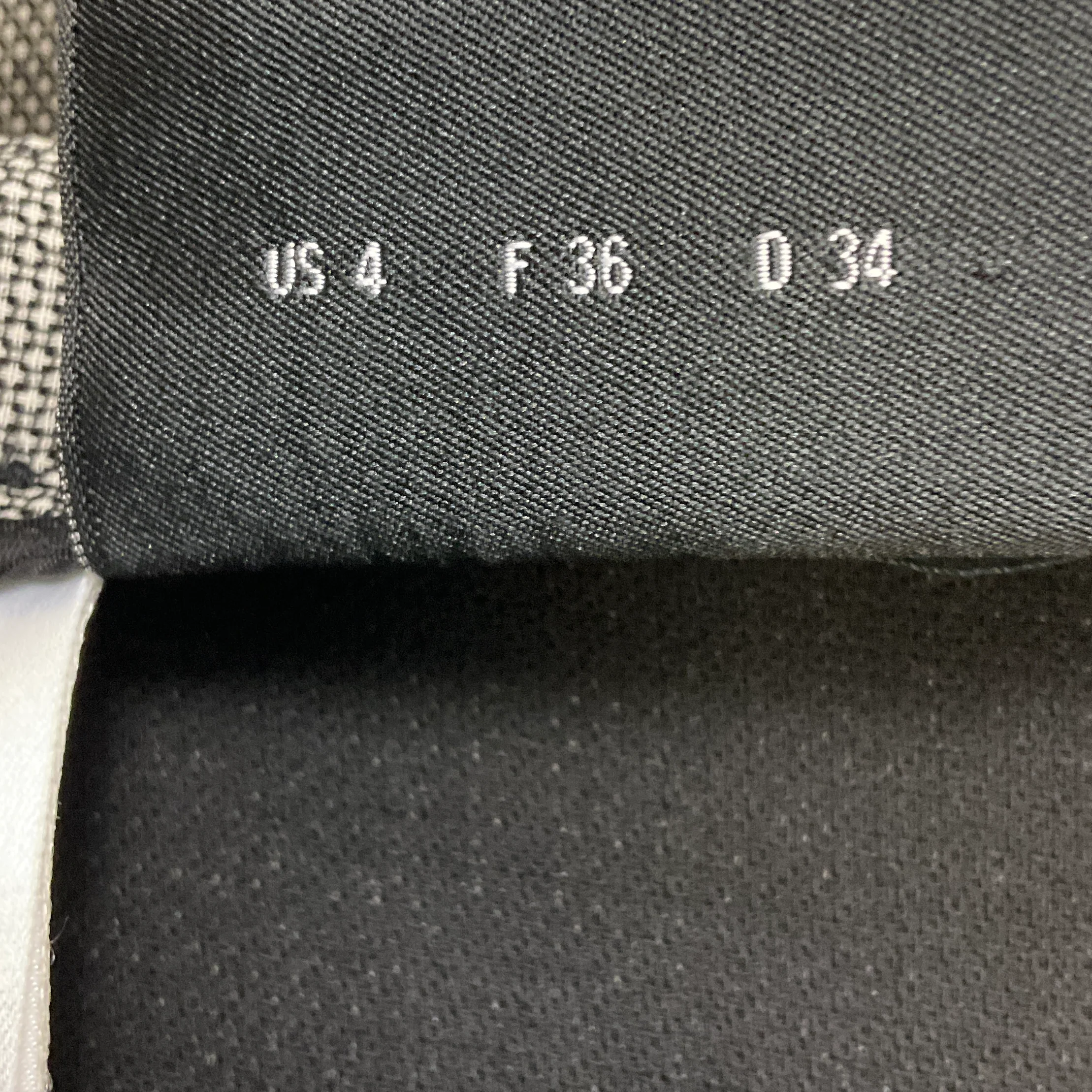 Akris Black / White Wool Trousers / Pants - Image 5