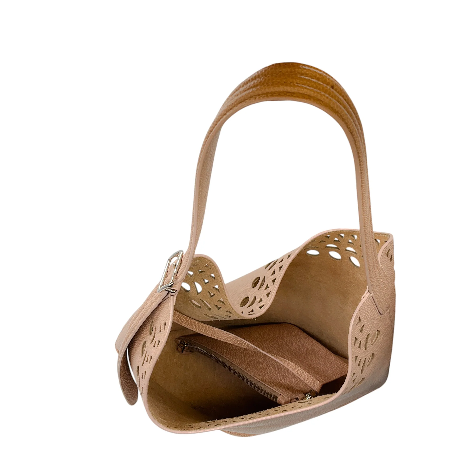 Alaia Sable Gail Medium Laser-cut Leather Shoulder Bag - Image 5