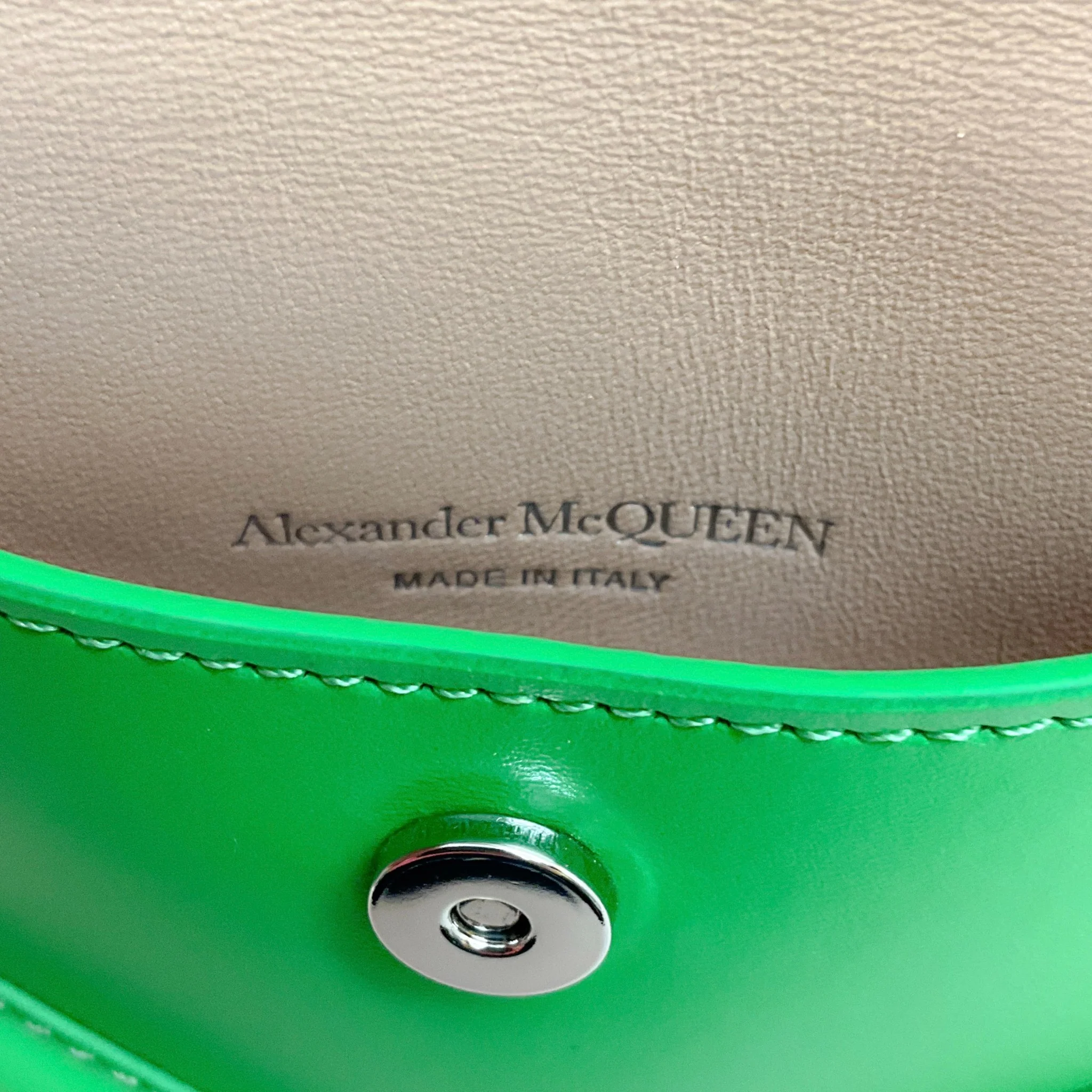 Alexander McQueen Green The Curve Micro Crossbody Bag - Image 4