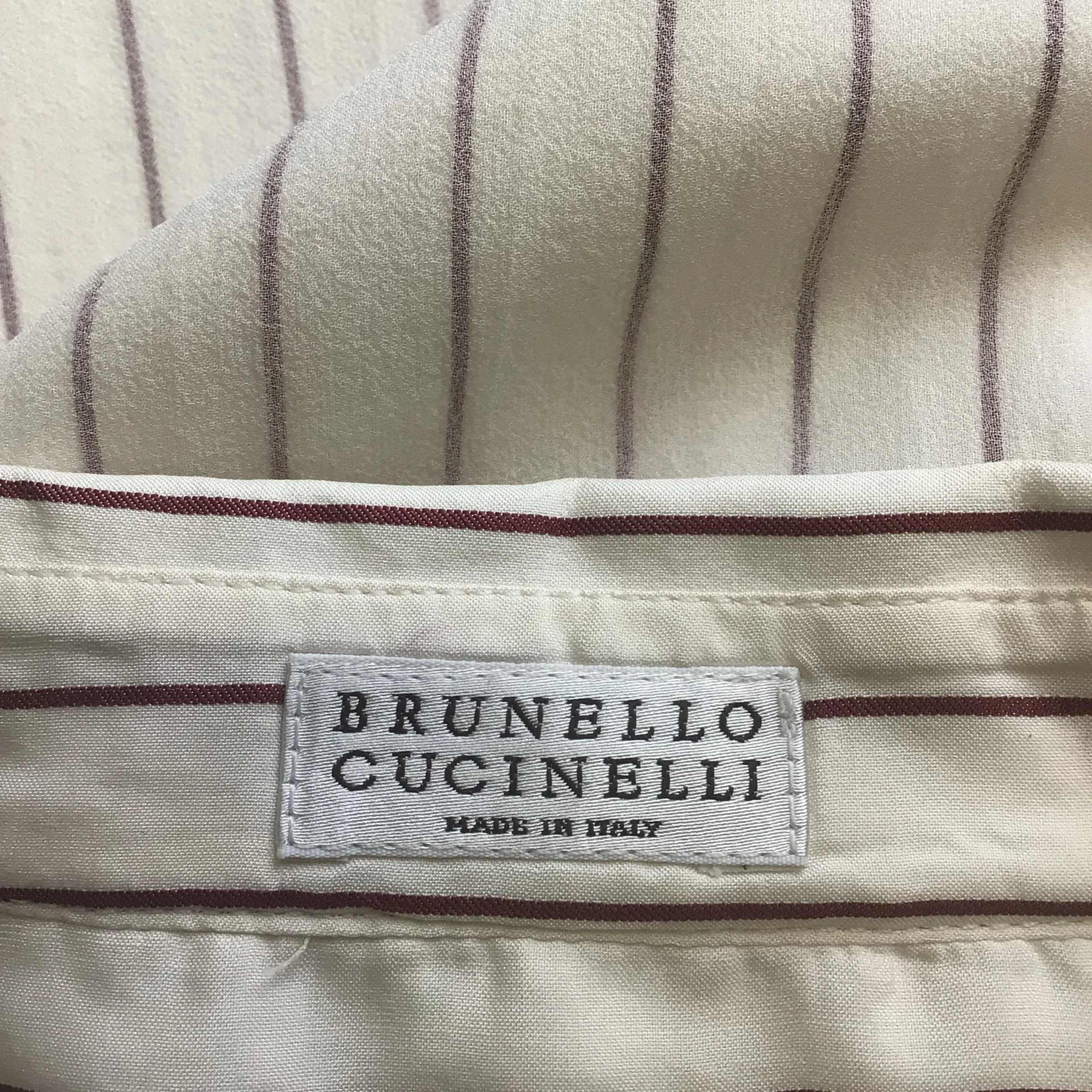 Brunello Cucinelli Ivory / Burgundy Striped Sleeveless Button-down Silk Top - Image 4