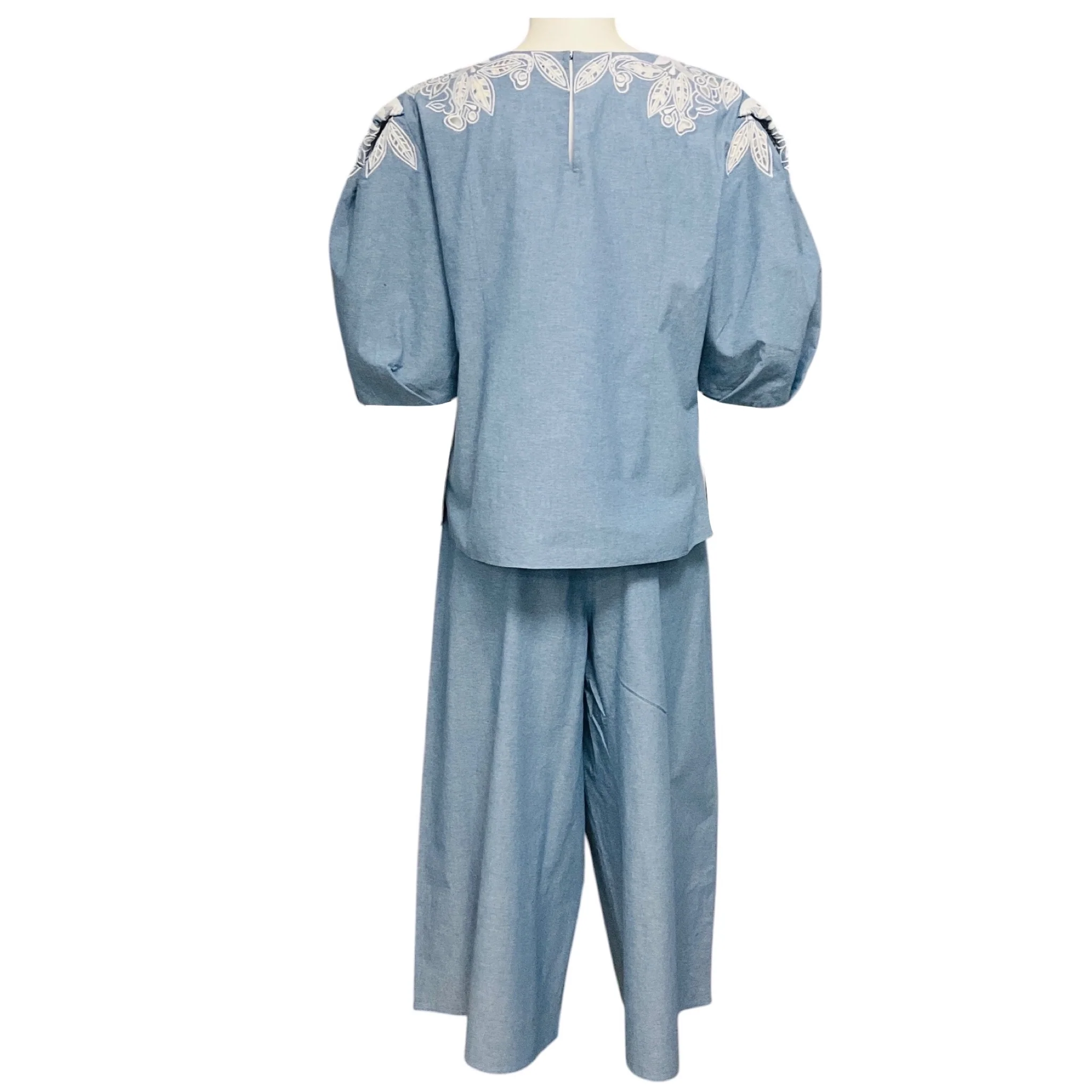 Carolina Herrera Light Blue / White Lace Detail Chambray Top and Pants Set - Image 3