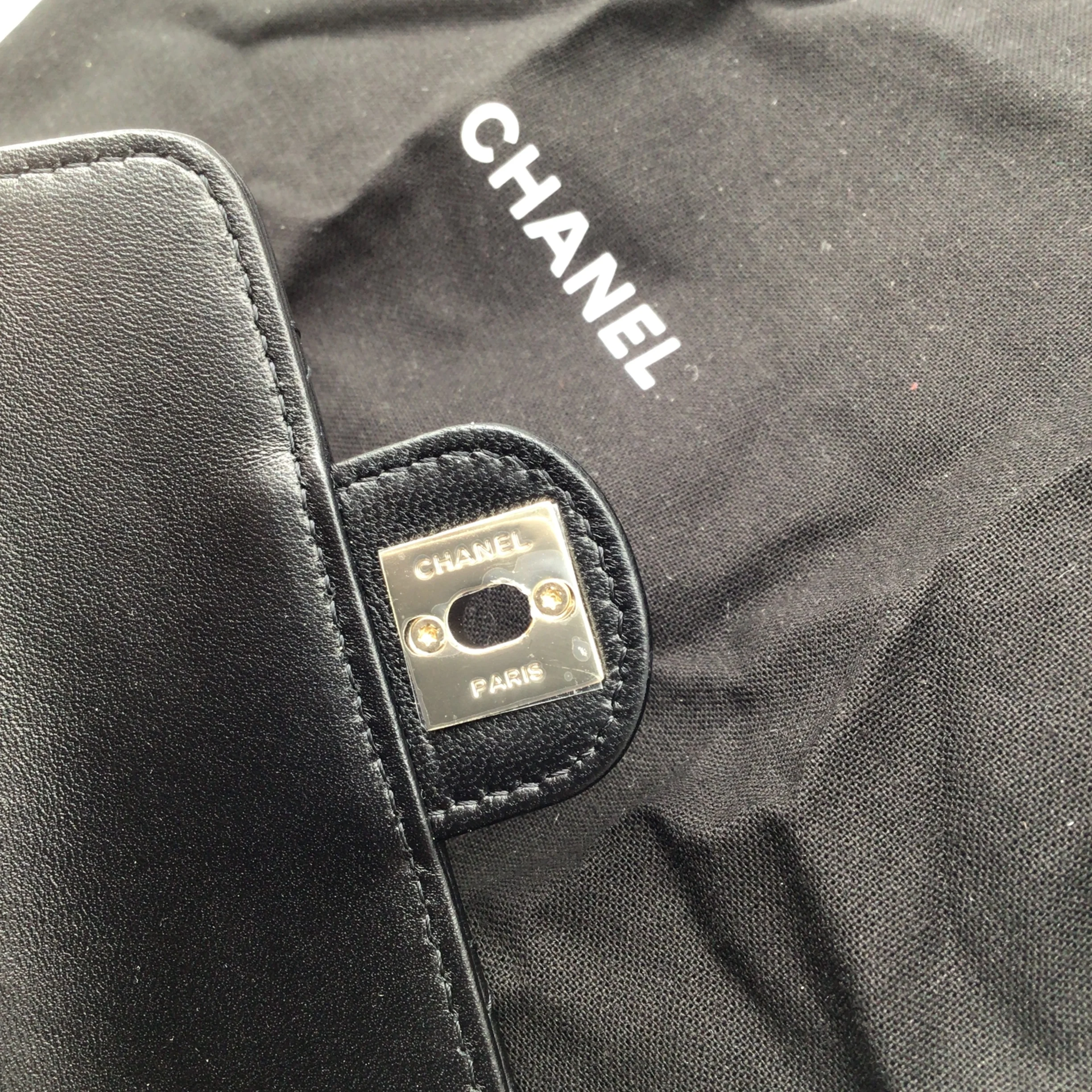 Chanel Black 2022 Quilted Lambskin Leather Mini Heart Handbag / Belt Bag - Image 16