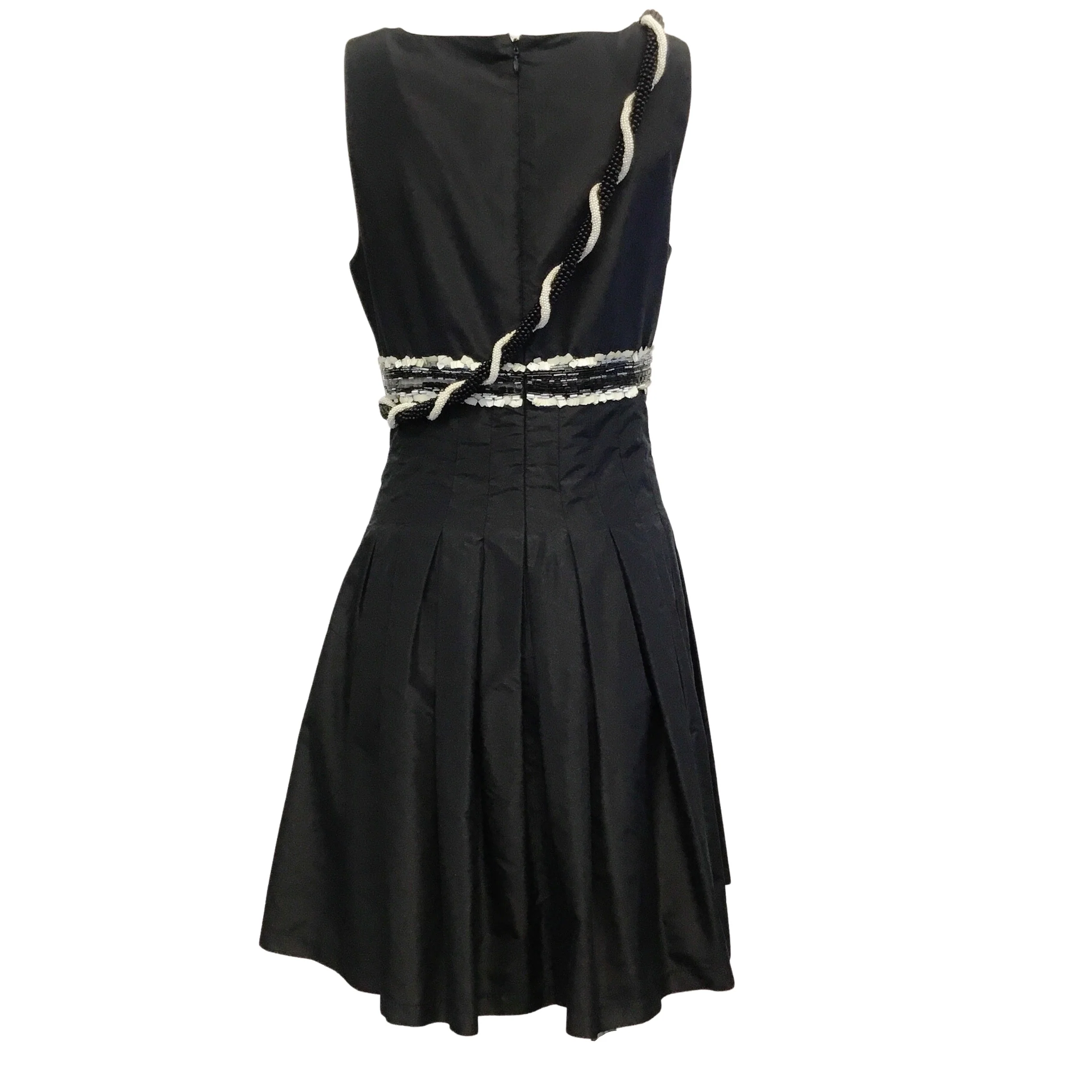 Chanel Black Beaded & Sequined Sleeveless Cocktail Dress - Image 3