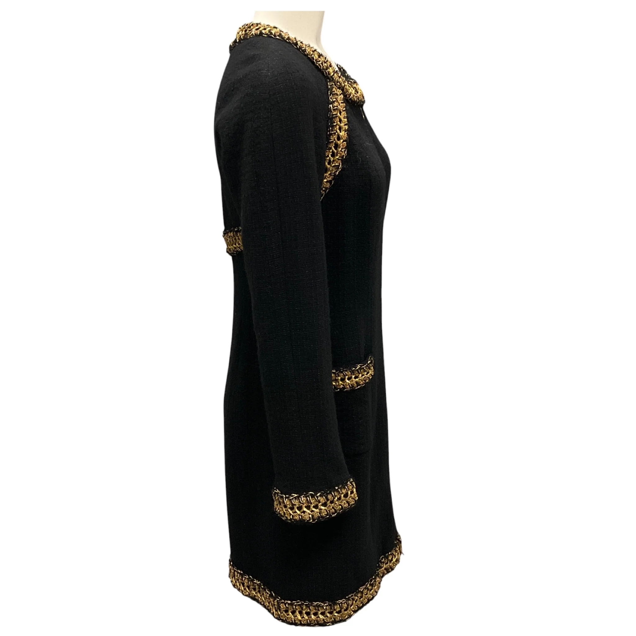 Chanel Black / Gold Metallic Paris Shanghai 2010 Braided Trim Full Zip Wool Dress - Image 2