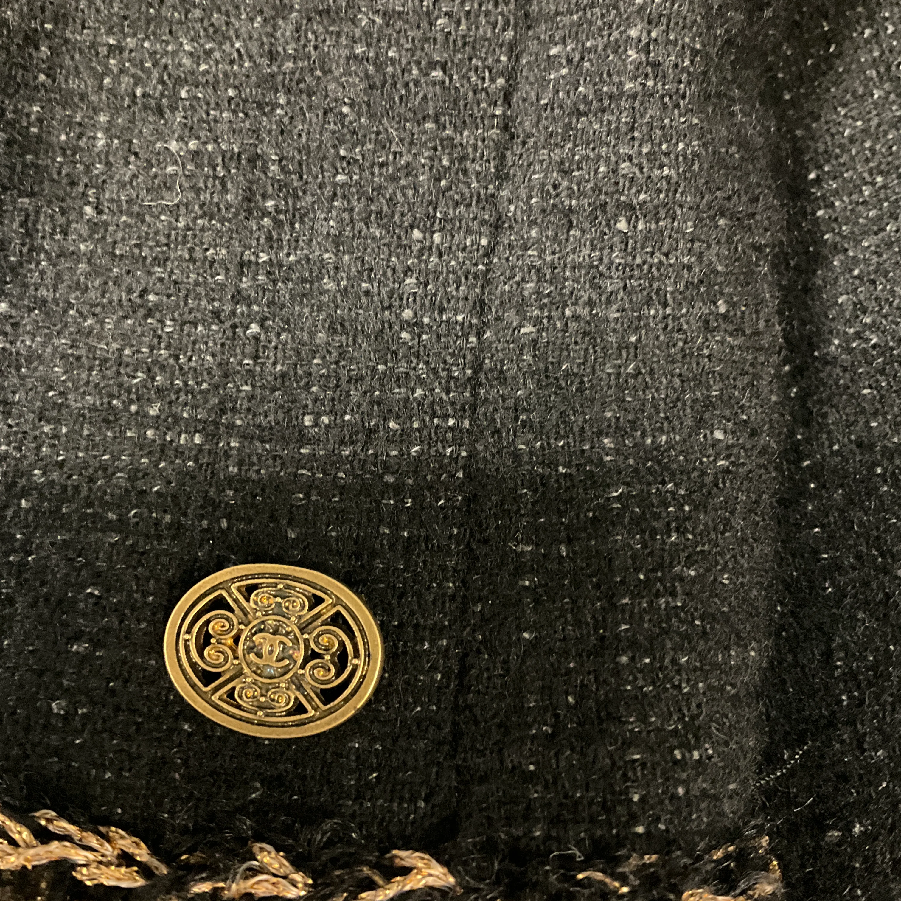 Chanel Black / Gold Metallic Paris Shanghai 2010 Braided Trim Full Zip Wool Dress - Image 5