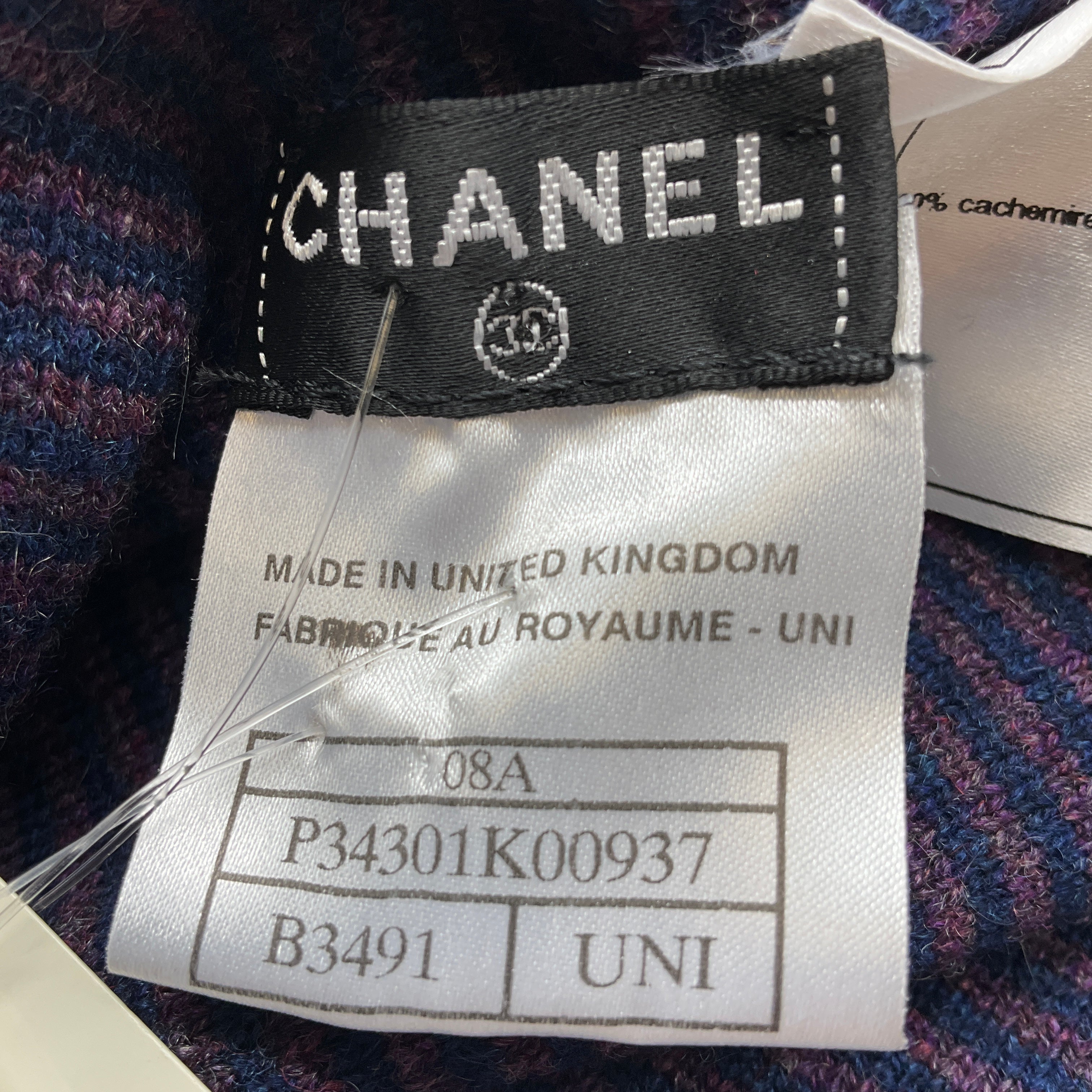 Chanel Blue / Purple 2008 Crystal CC Dot Pattern Fringe Cashmere Knit Scarf - Image 6