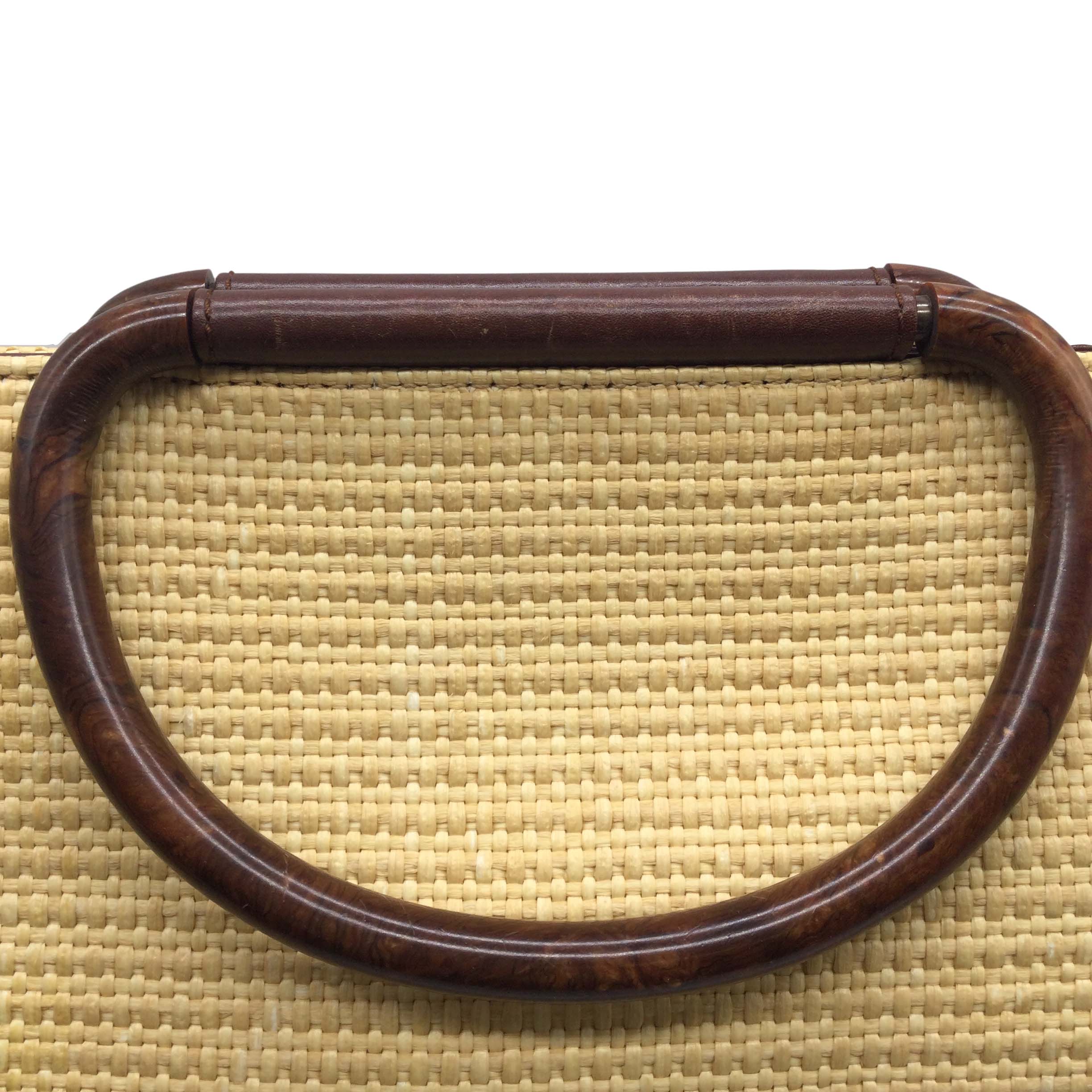 Chanel Vintage 2000 CC Doctor's Beige Raffia Woven Wood Handle Satchel - Image 10