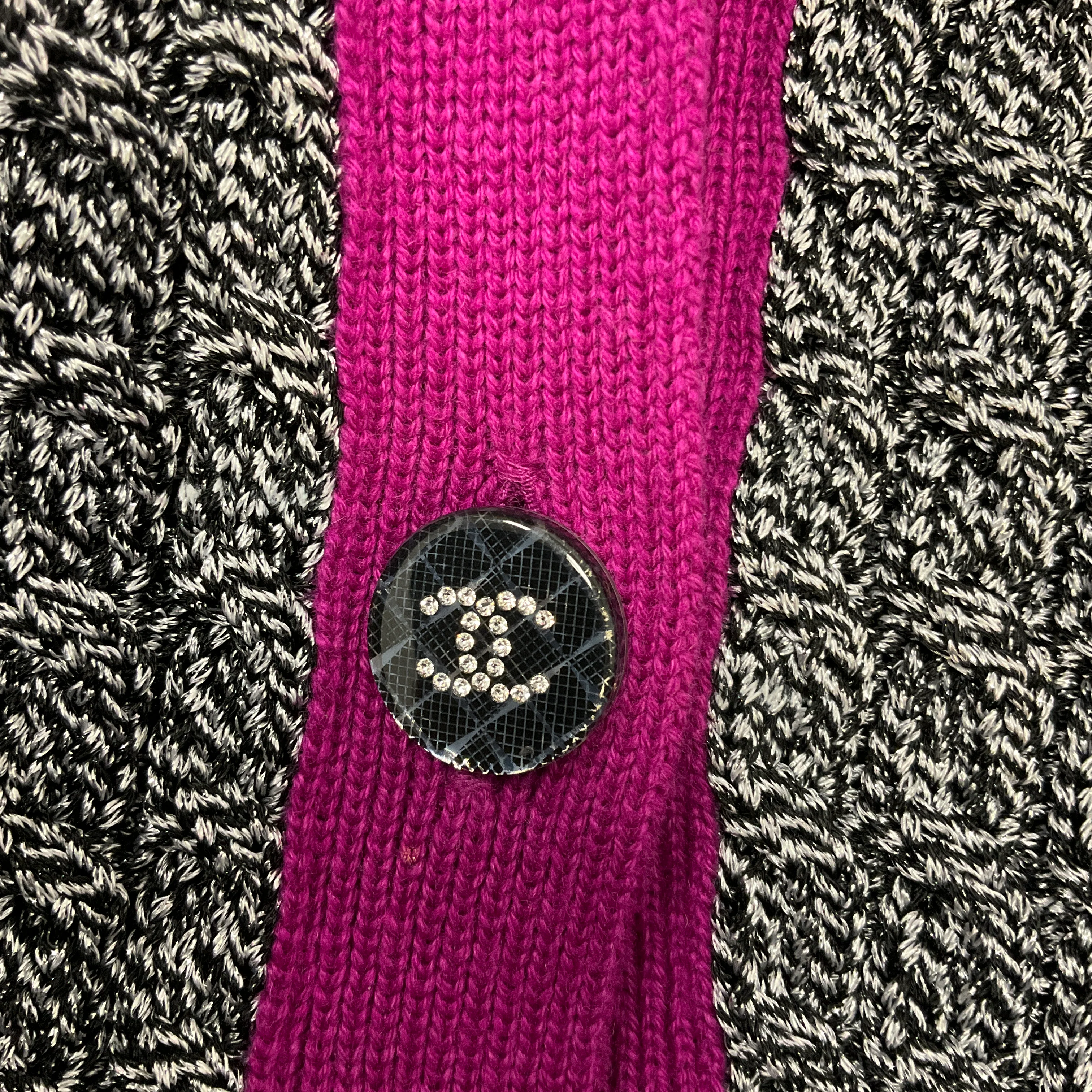 Chanel Grey / Black / Purple 2021 Sequined Metallic Knit CC Logo Button Cardigan Sweater - Image 5
