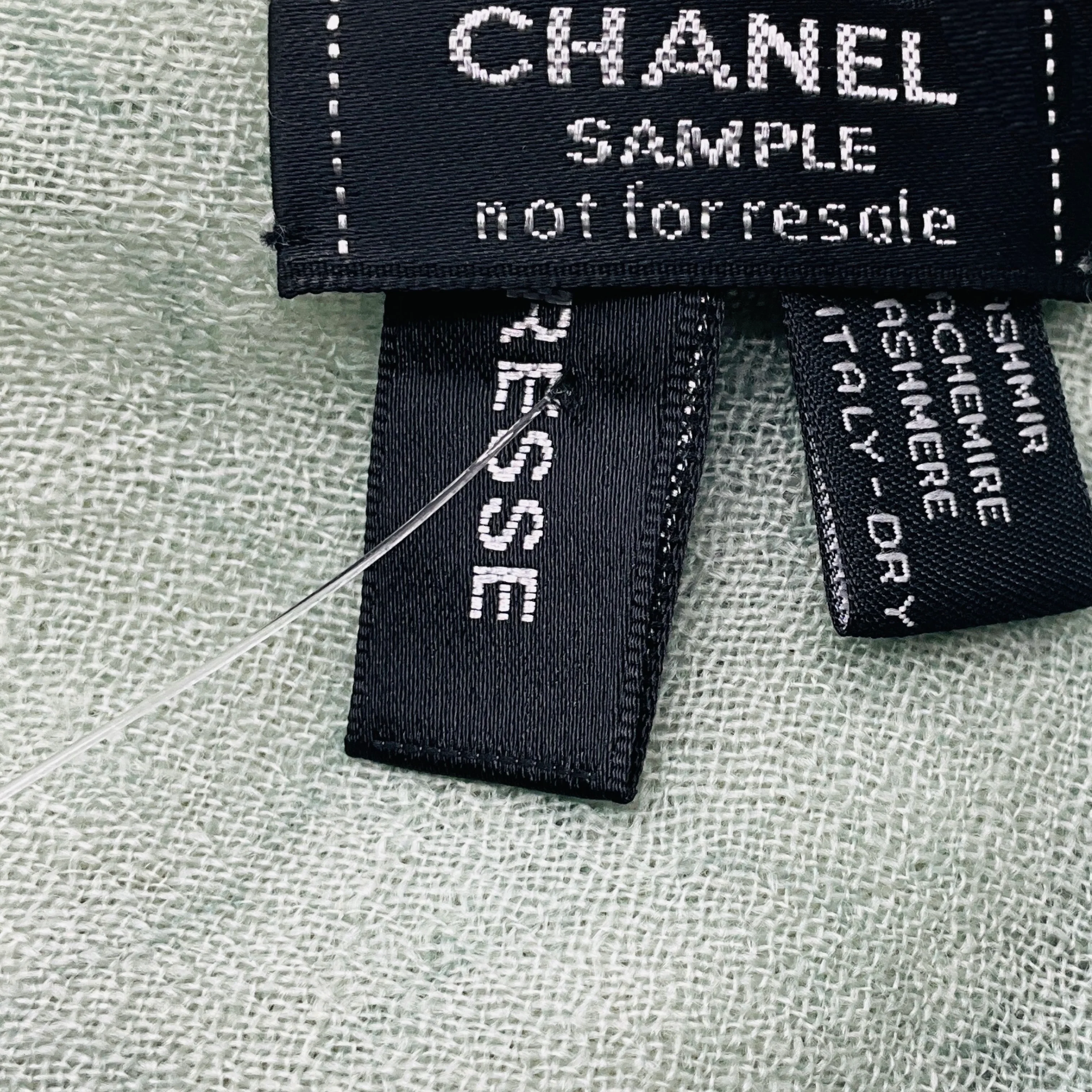 Chanel Light Green Ombre Effect CC Logo and Camellia Print Fringed Sheer Cashmere Scarf - Image 5
