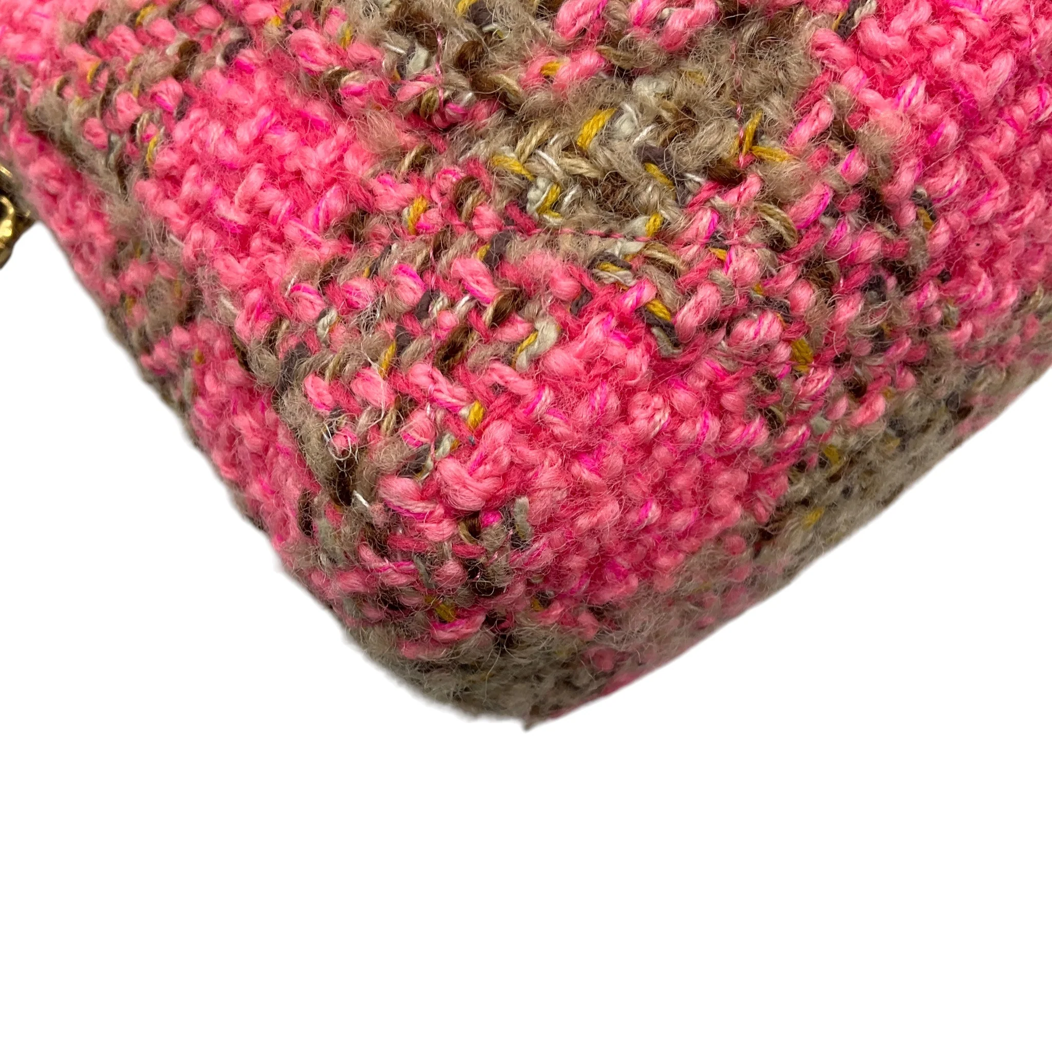 Chanel Pink / Beige 2022 Quilted Wool Tweed Chain Small Flap Bag with Gold Hardware - Image 15