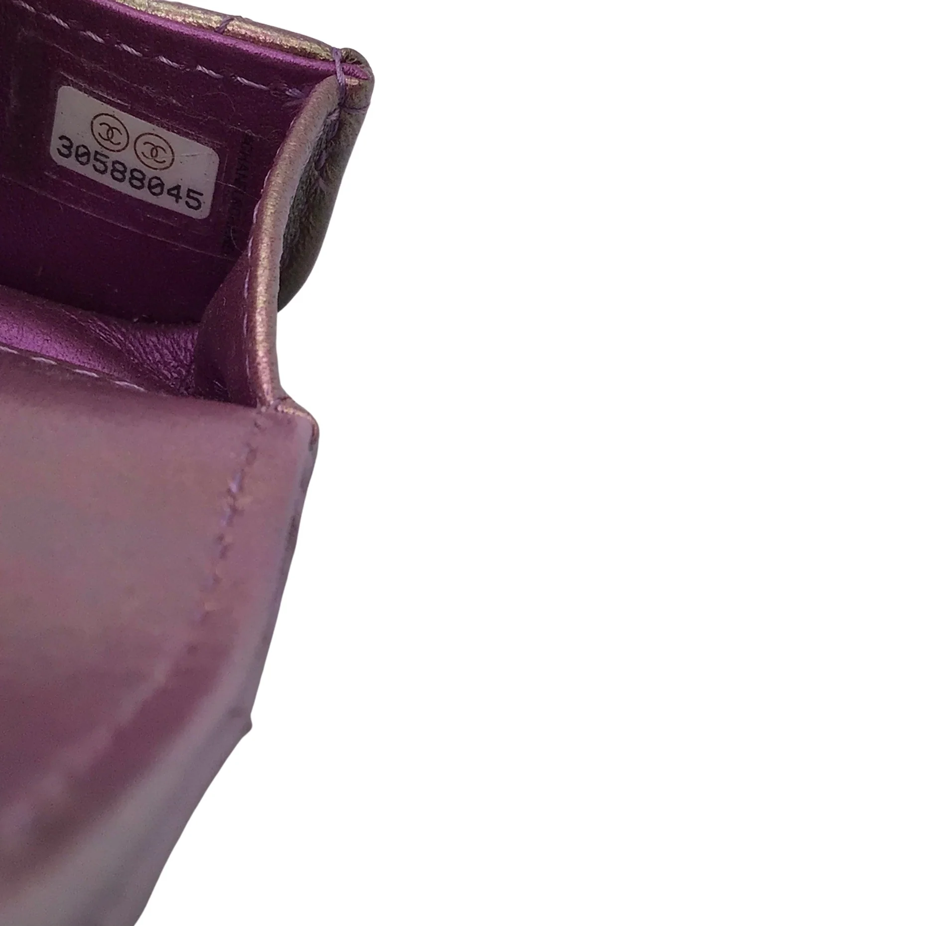 Chanel 2021 Purple / Light Gold CC Logo Chain Strap Quilted Iridescent Lambskin Leather Airpods Pro Case / Handbag - Image 9