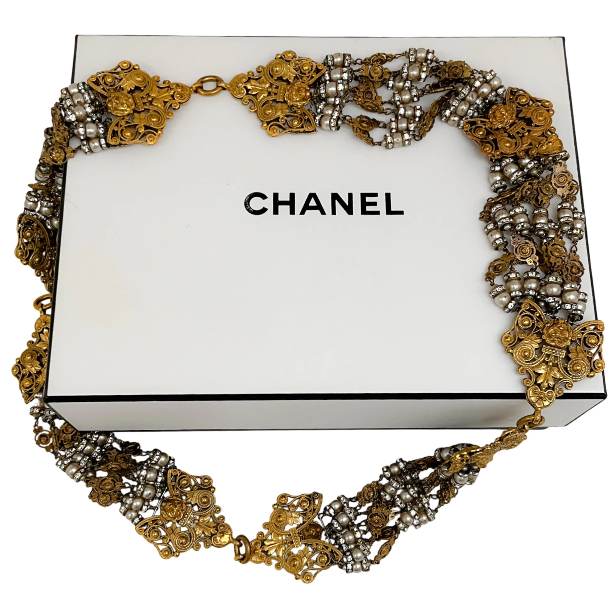 Chanel RARE Vintage 1960's Haute Couture Gold / Pearl Accessory - Image 6