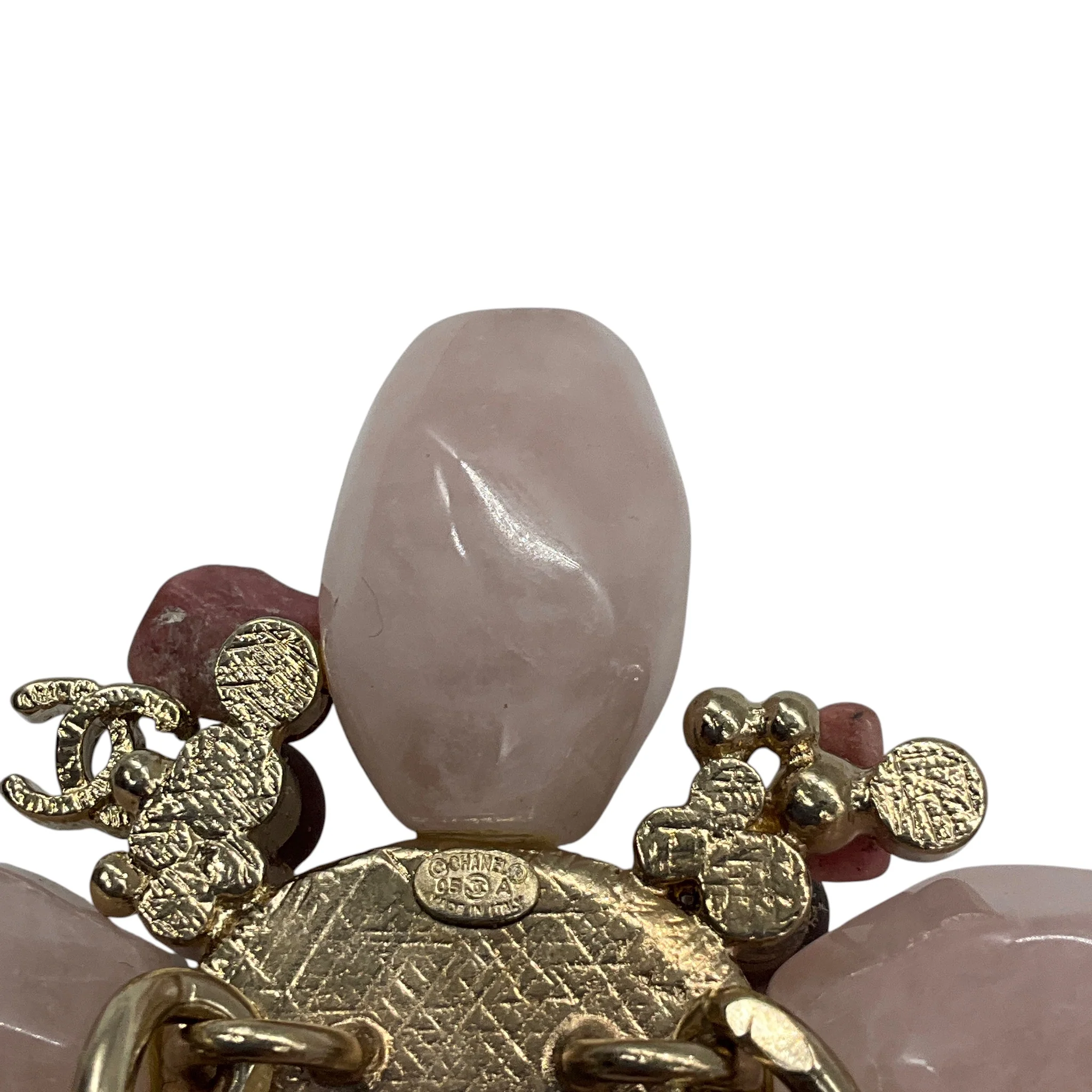 Chanel RARE 2005 Rose Quartz Stone Embellished CC Logo Pendant Gold Chain Belt - Image 8