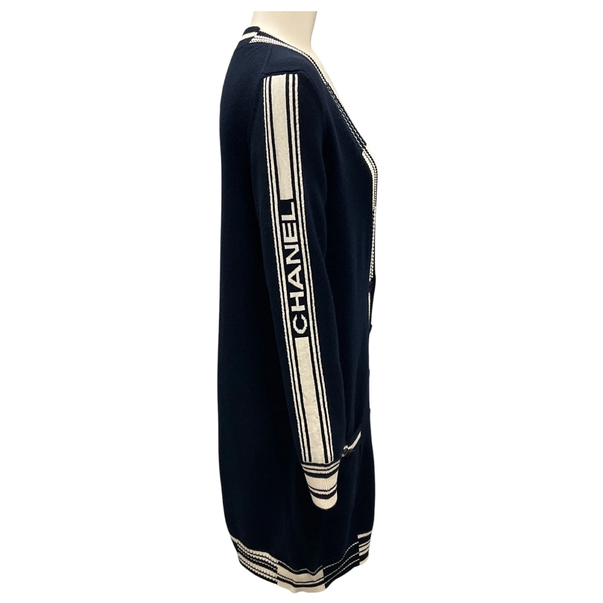 Chanel RARE Navy Biarritz Deauville Venise CC Logo Button Cashmere Knit Long Cardigan Sweater - Image 2
