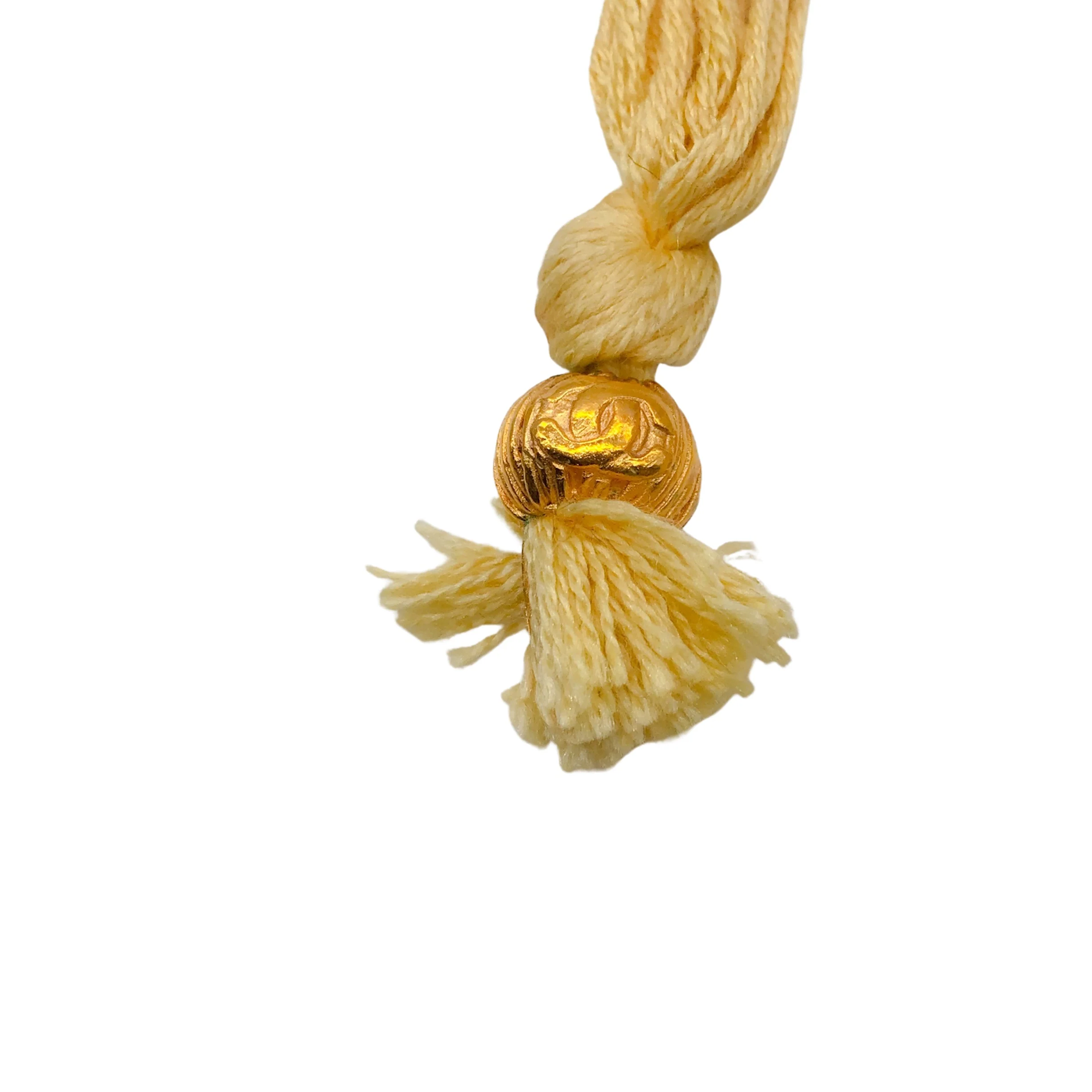 Chanel Vintage 1999 Yellow Resin Stone and Gold CC Logo Charm Tassel Detail Belt - Image 6