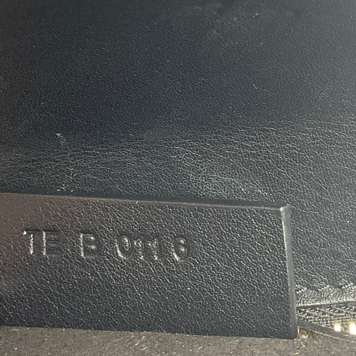Givenchy Black / Silver Chain Trimmed Leather Crossbody Bag - Image 14