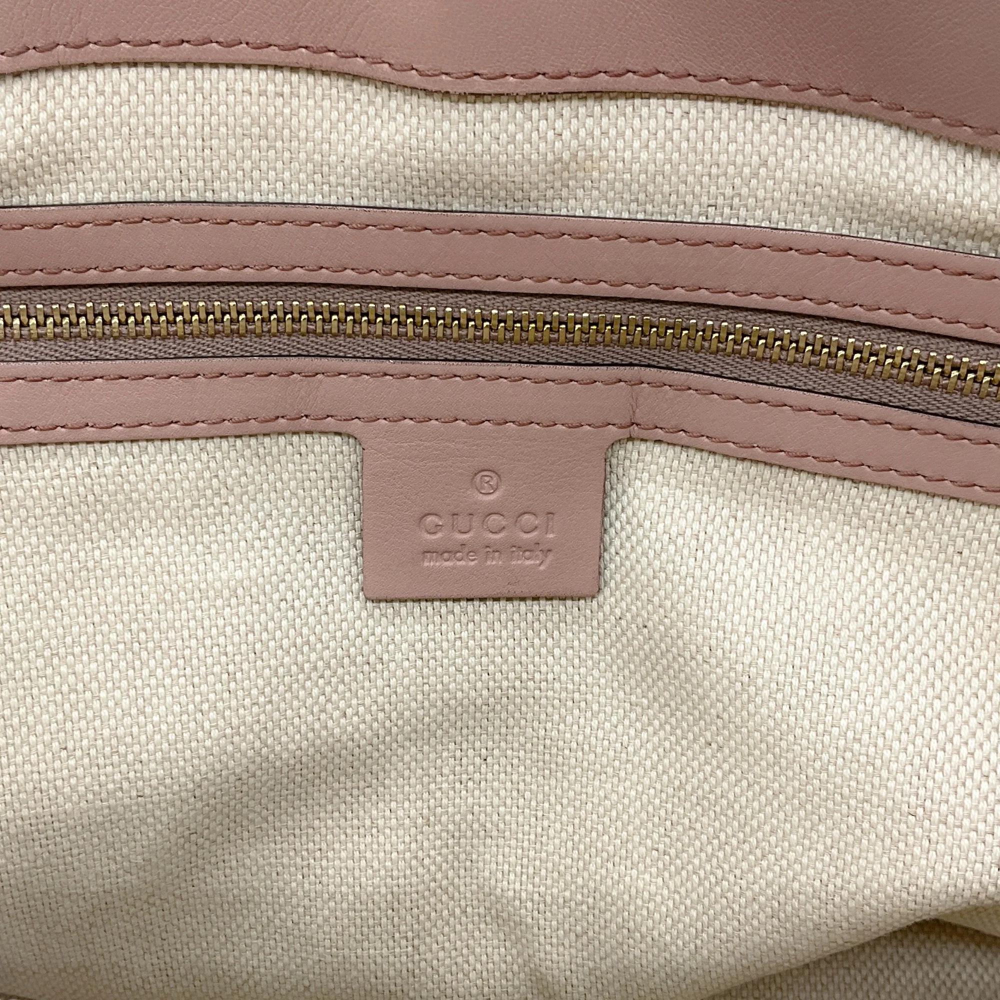 Gucci Beige Patent Leather Soho Working Mave Satchel - Image 8
