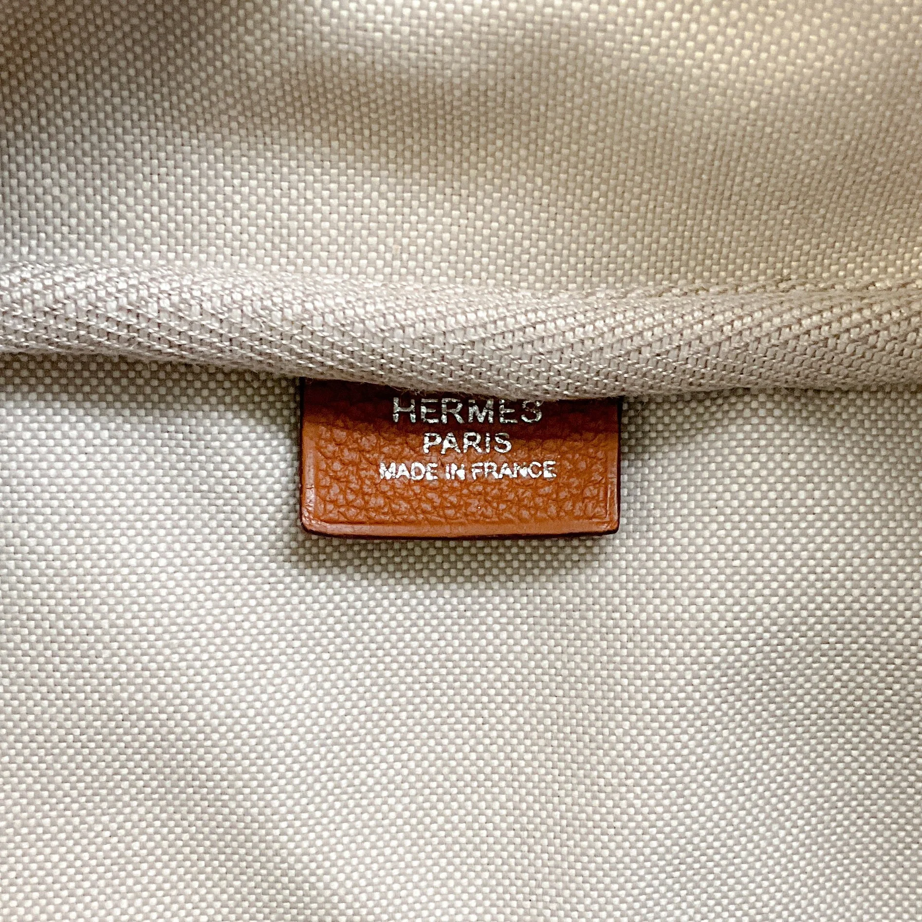 Hermes 2023 Brown Clemence Leather Victoria Bag - Image 10