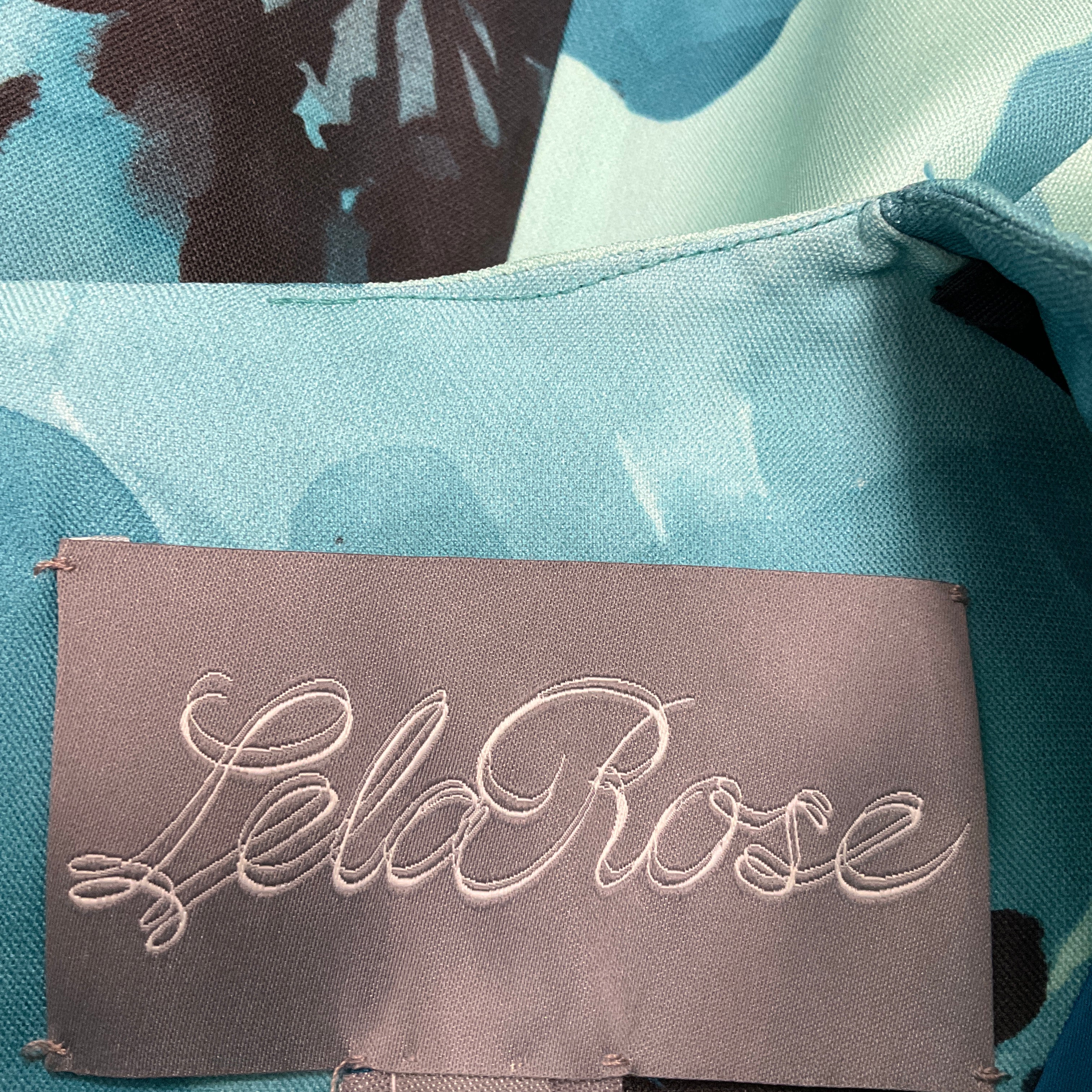 Lela Rose Turquoise Floral Printed Sleeveless V-Neck Silk Cocktail Dress - Image 4