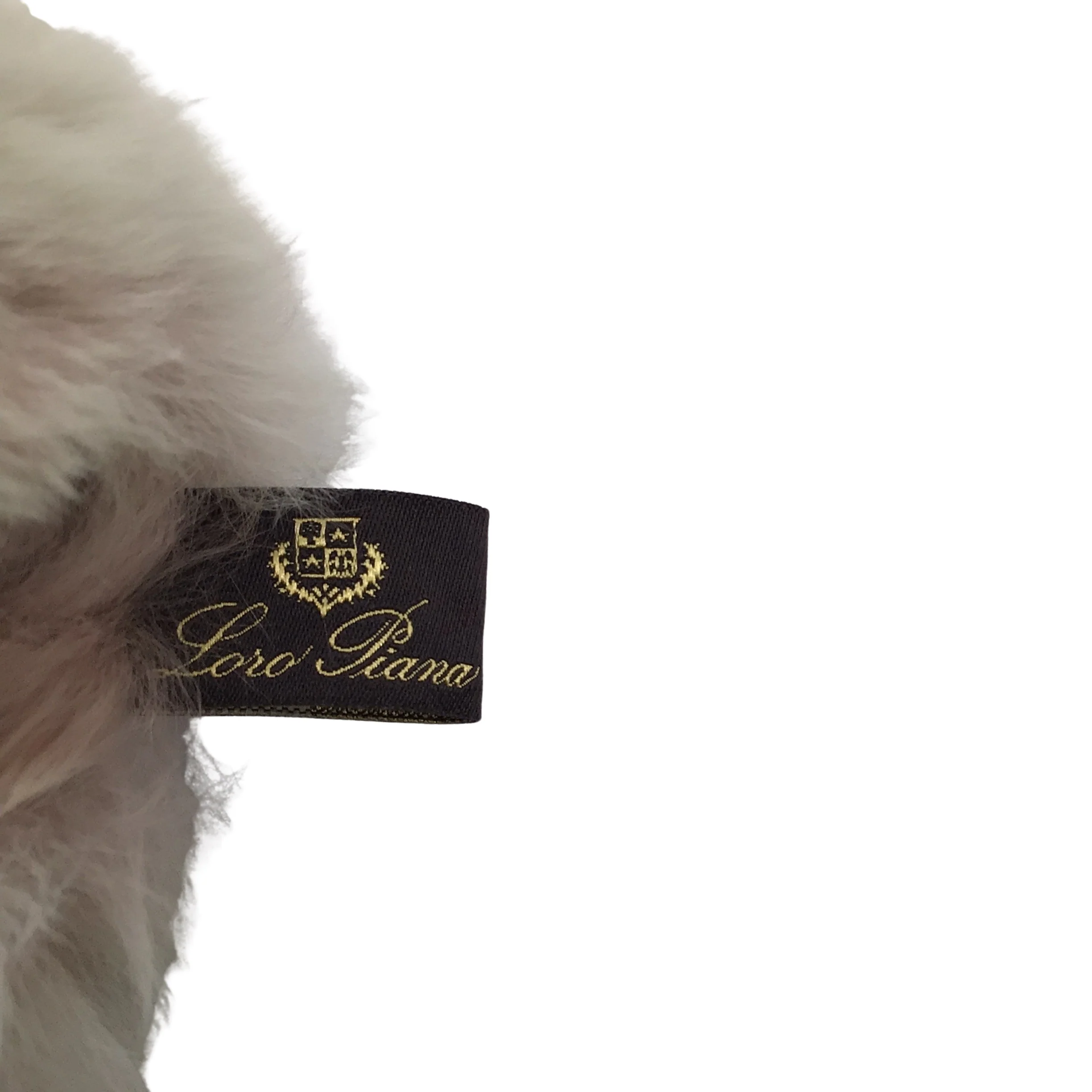 Loro Piana Light Pink Chinchilla Fur Trimmed Cashmere and Silk Scarf - Image 4