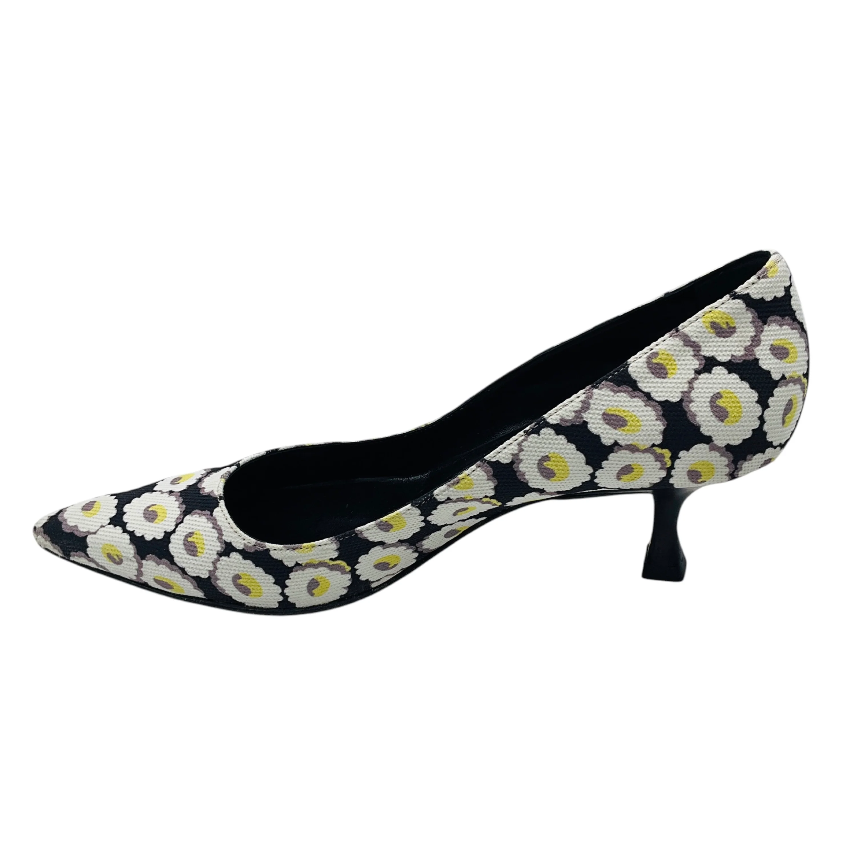 Manolo Blahnik Black / White / Yellow Daisy Print Pointed Toe Canvas Pumps - Image 3
