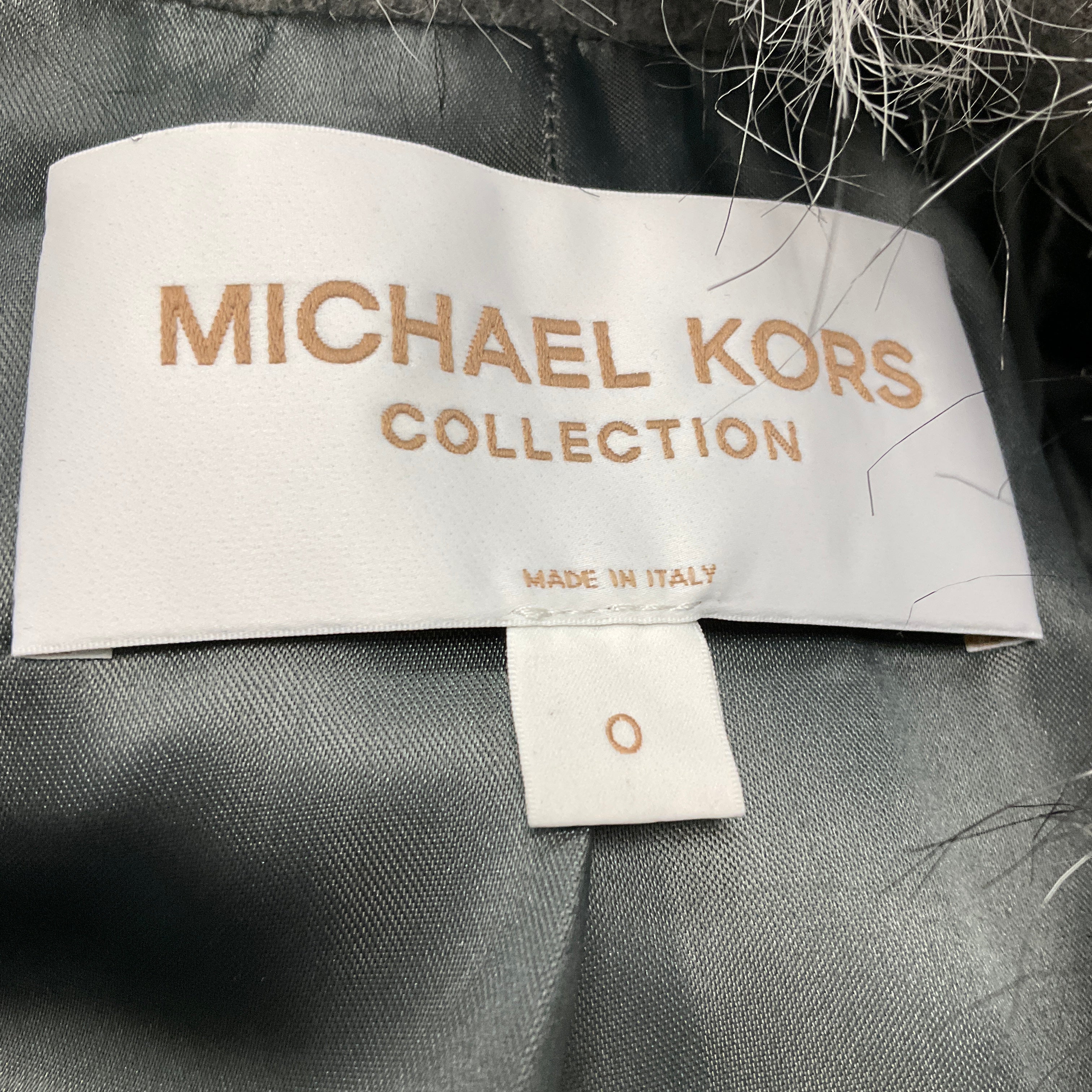 Michael Kors Collection Grey Banker Melange Wool Melton and Faux Fur Double Breasted Coat - Image 4
