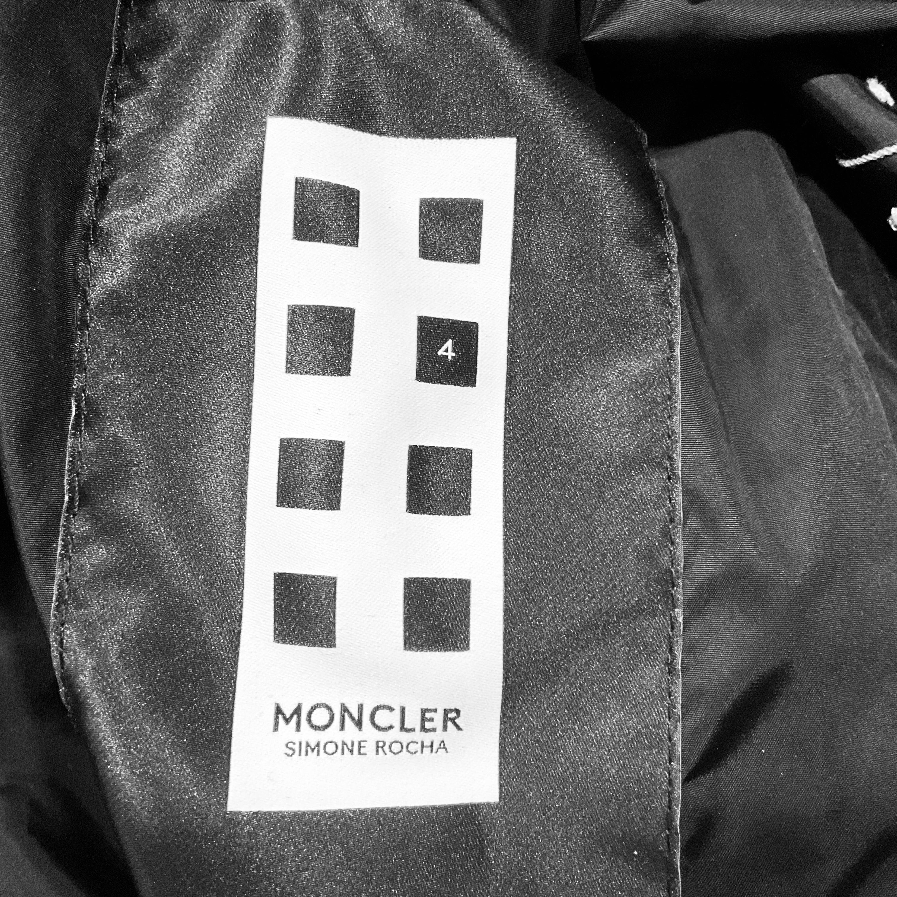 Moncler x Simone Rocha Black / White Floral Applique Primrose Coat - Image 8