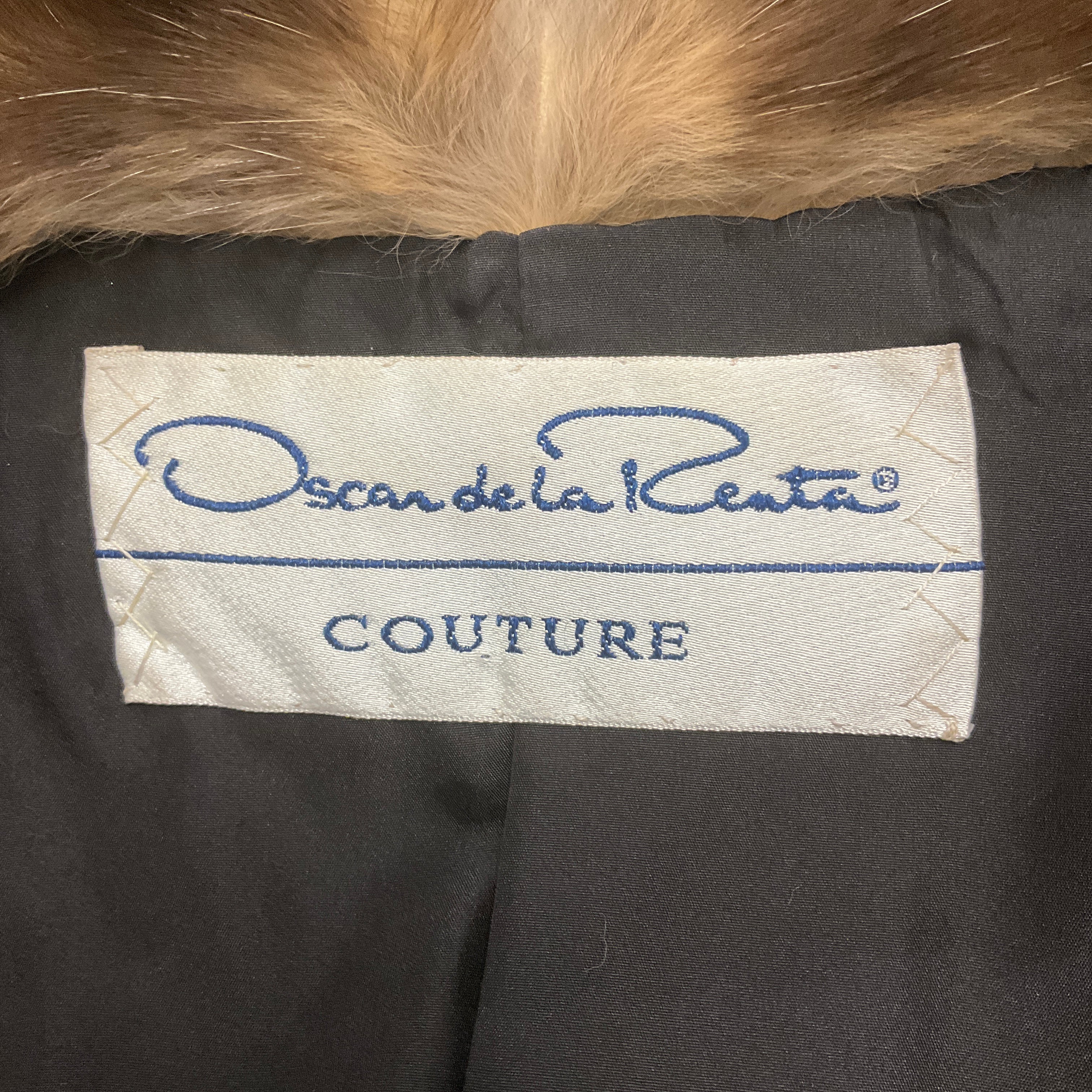 Oscar de la Renta Couture Black / Burgundy Embroidered Persian Lamb Fur Coat with Fur Collar - Image 4