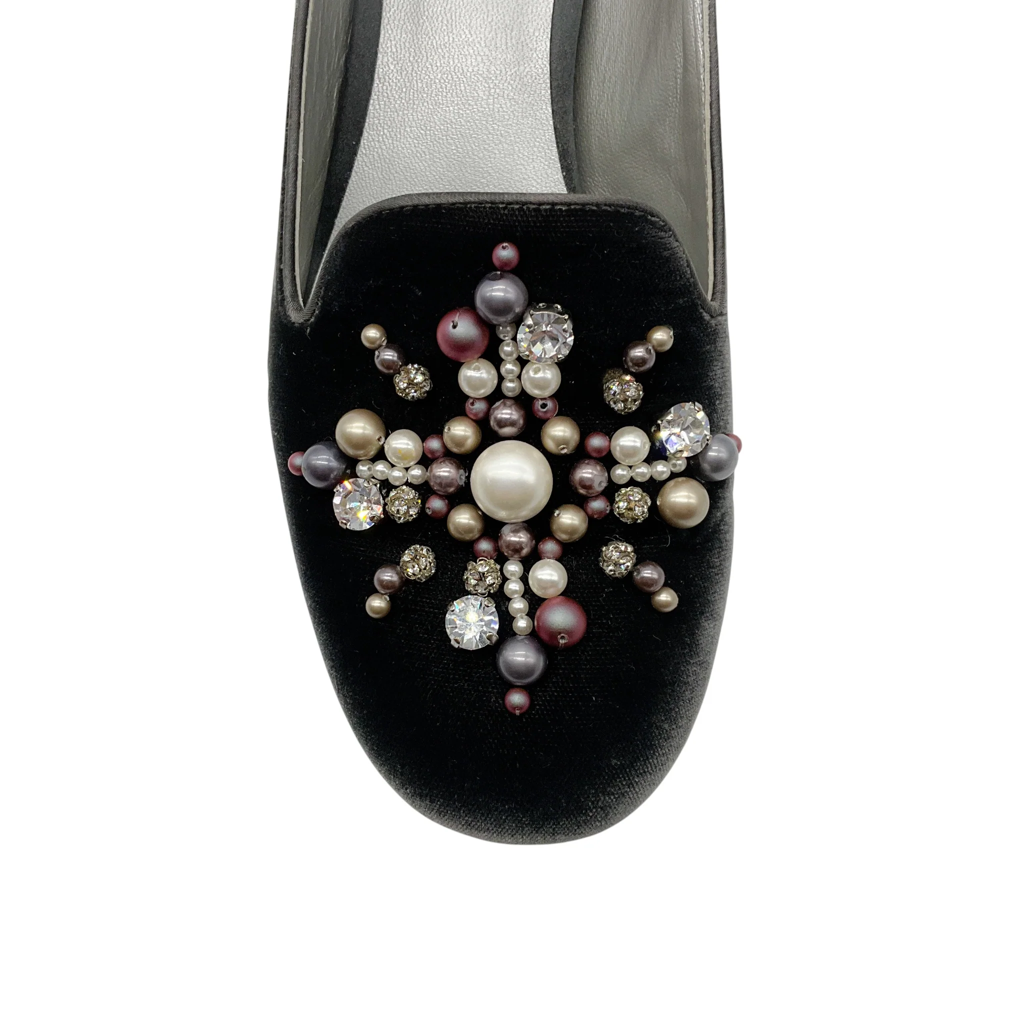 Rene Caovilla Grey Pearl and Crystal Embellished Velvet Loafers - Image 5