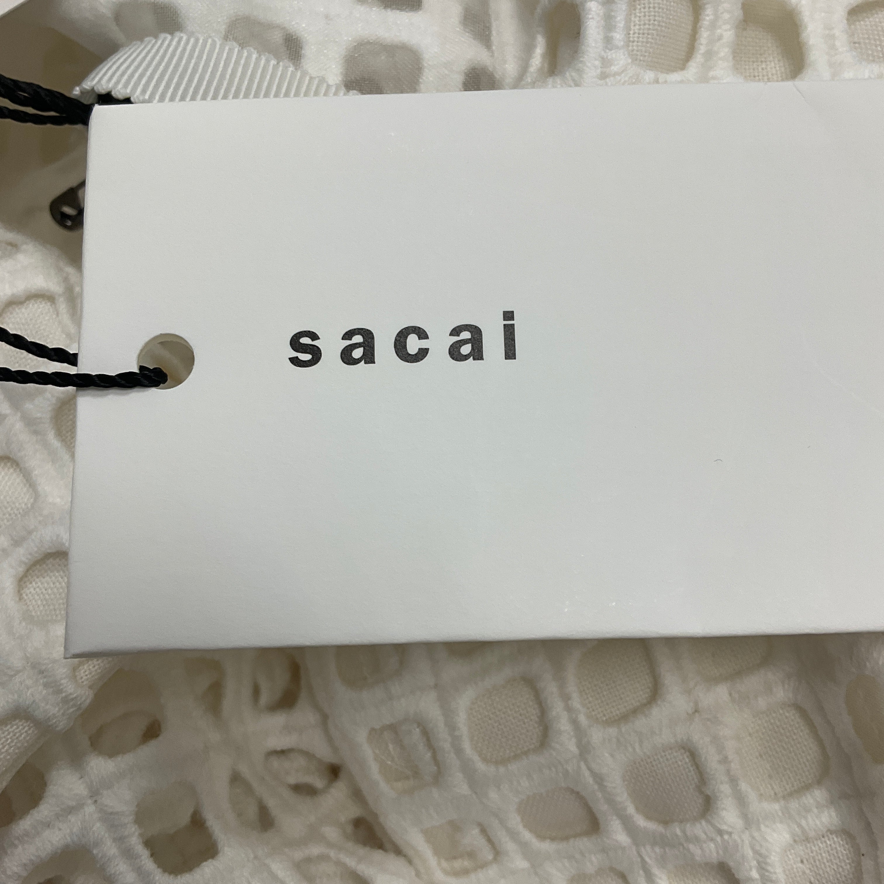 Sacai White Drawstring Embroidered Lace Broderie Anglaise Cotton Shirt Dress - Image 4